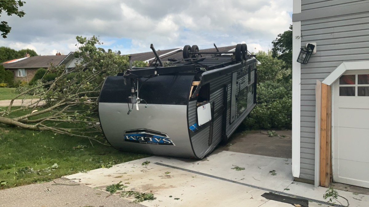 #ONStorm #ONwx 🌪️ EF1 Tornado Confirmed in Ayr, Ontario

⏰ Saturday, August 17, 2024 - 10:40 AM

After an in-depth investigation, <a href="/westernuNTP/">Northern Tornadoes Project 🇨🇦</a> (NTP) has confirmed that a tornado did occur Saturday morning in Ayr.

This follows reports of significant damage to structures and
