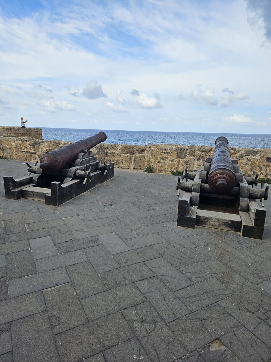 emanuelerex's tweet photo. #Alghero #Sardegna https://t.co/64ccU0z1x2