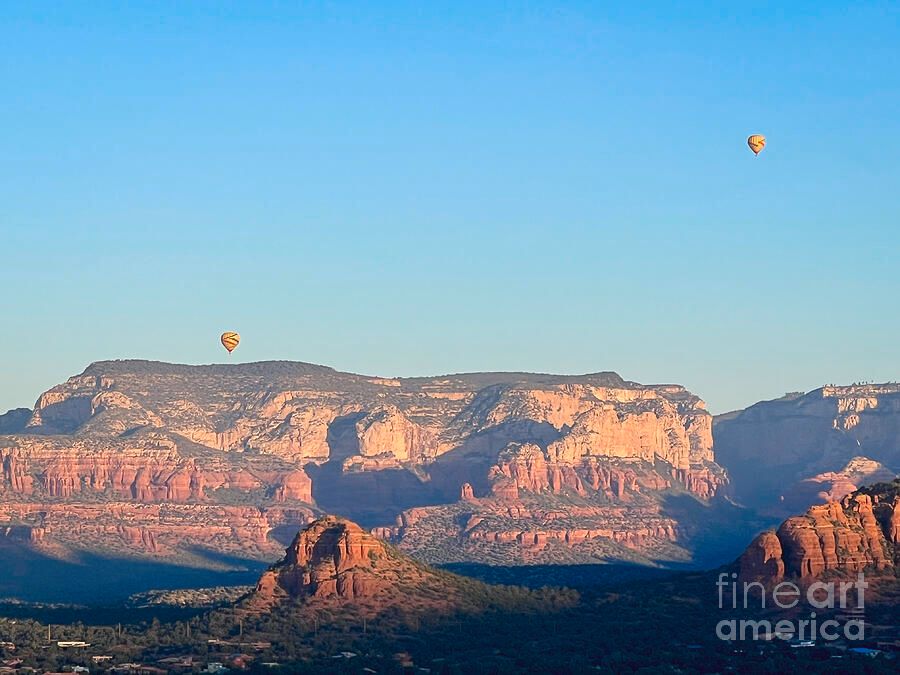 erinmdorffette's tweet image. #hotairballoons #sunrise beautiful #redrock in #sedona #arizona makes for a beautiful capture to share 

faa.savingmemoriesbymakingmemories.com/featured/good-…