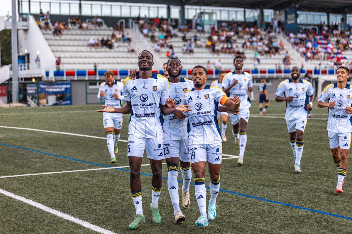 SavaneM5_'s tweet image. First game ✅. Al hamdoulilah 🤲🏾⚽️
#NicolasJover