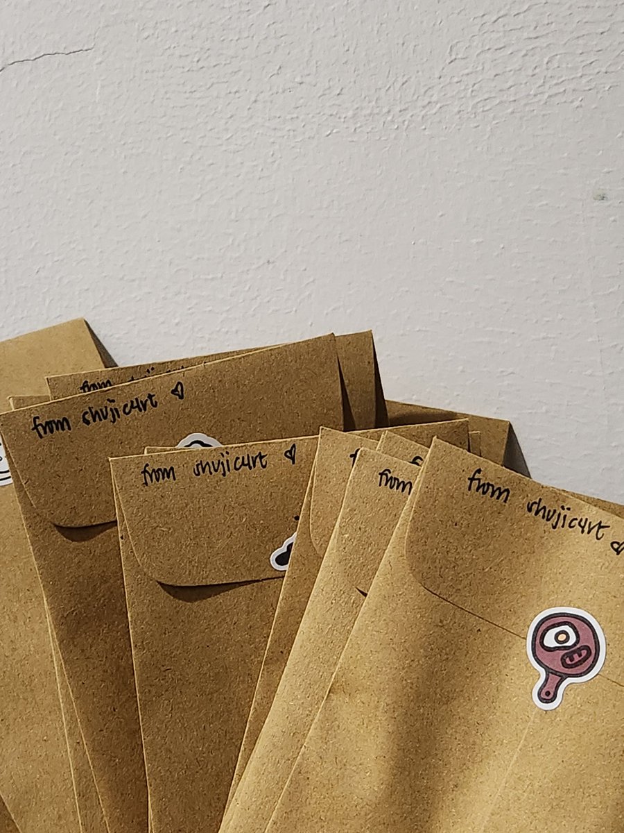 SHUJIC4RT's tweet photo. will be giving away mystery envelopes on Aug 25, SM Lanang Follow block screening! ♡

mechanics:
just say hi and show me this tweet. will be posting a pic of my outfit on d-day! ^^ 

#FOLLOW_AGAIN_TO_CINEMAS  #SeventeenTourFollowAgainAtSMCinema  #FollowAgain_DVO @svtdavao https://t.co/iRifGoFRX6