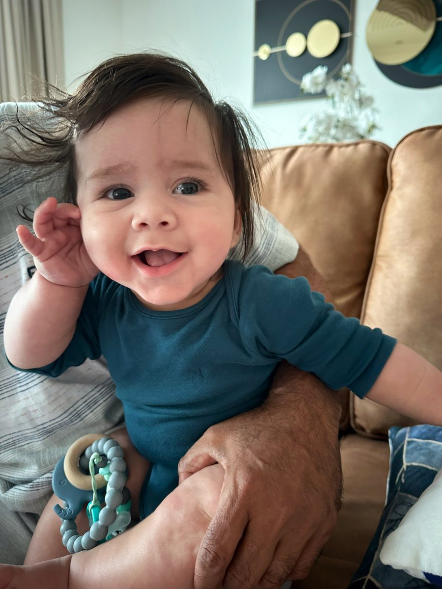 heeelize's tweet photo. On 18 August 2020 I got on a one-way ticket flight to Abu Dhabi with only 4 bags. I was petrified. 4 years later and I'm eating dinner with my husband while watching our babies play on the carpet. So incredibly grateful 💛 https://t.co/xNobCbWBjH