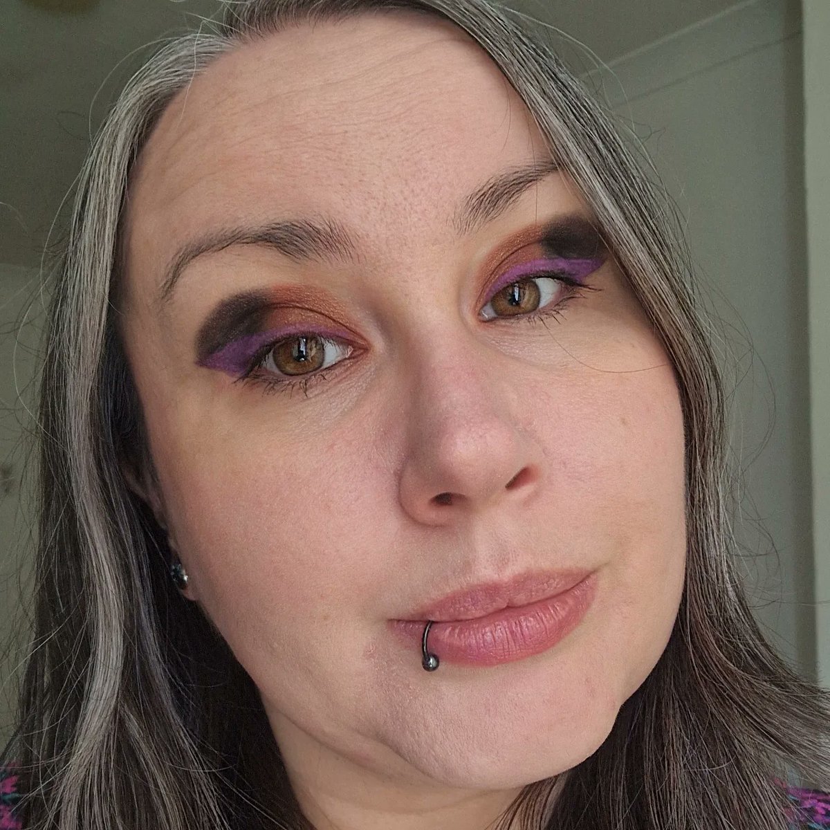 VixieS286's tweet photo. My birthday today, I can now fit into one of my favourite dresses again 😍

#Birthday #Birthdaygirl #Purple #weightlossjourney #sundayvibes https://t.co/gMJKbghuqL