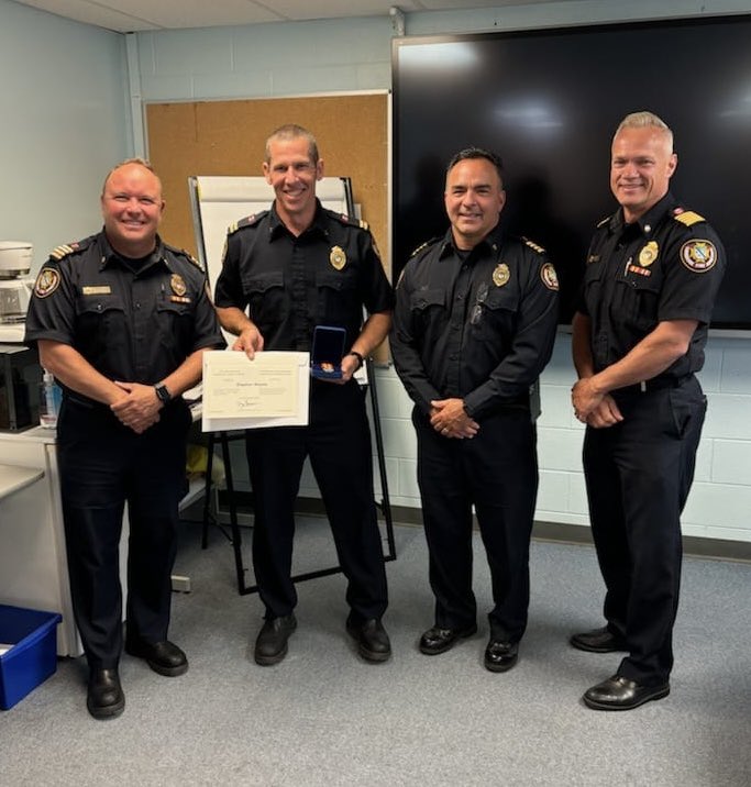CambridgeFD's tweet photo. Deputy Churchill, Deputy Jamieson and Chief Martin present to Captain Mayne his 20 Year Fire Service Exemplary Service Medal.  

Congratulations Stephen on your commitment and service to Cambridge Fire! 

@CPFFALocal499
 #cbridge #cambridgeconnected https://t.co/3hVe5gVxkS