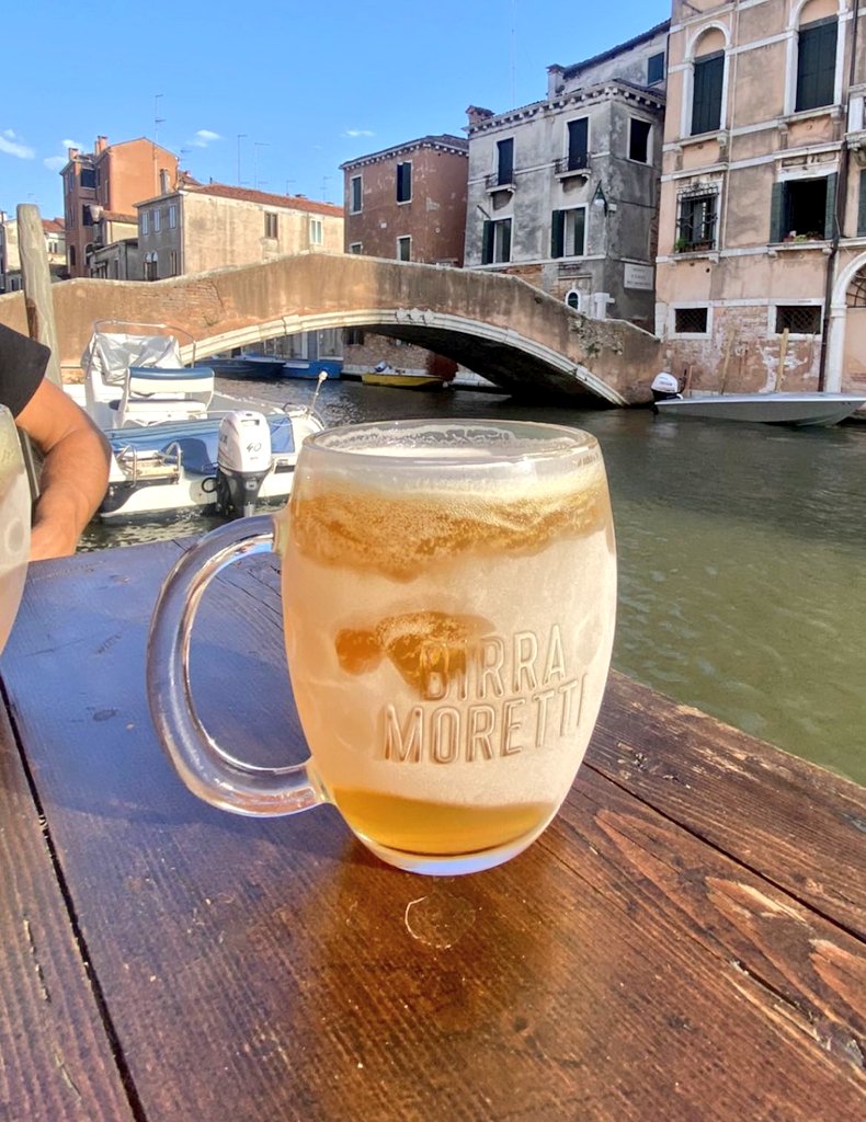 Birra Moretti in Venice 🇮🇹 

I don't even want to know the price, take my money!