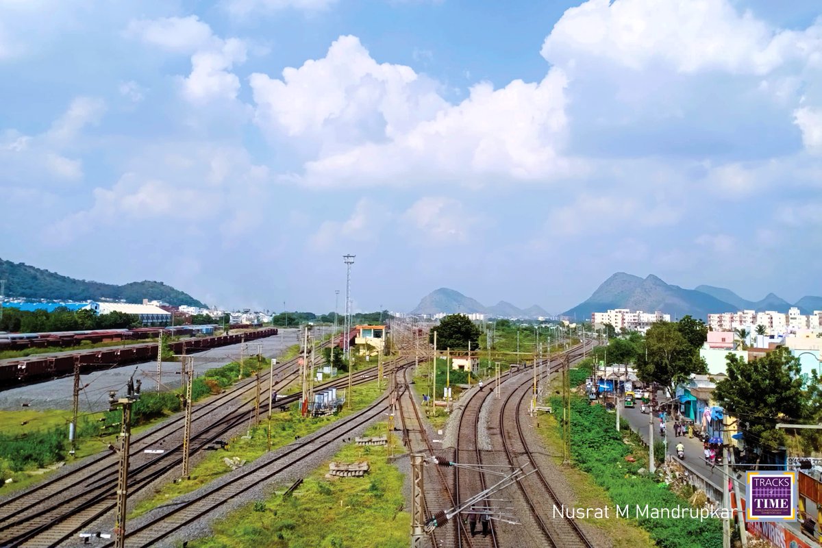 drmvijayawada's tweet photo. Come Witness #WorldPhotographyDay Exhibition
 
📅 Last Date Tomorrow: 19th August 2024
📍 Venue: Vijayawada Station  

#WPDBZA24 #IndianRailways #IncredibleIndia

@scrailwayindia @railminindia 

Photo: @MMNusrat https://t.co/IFvVqIjlLV