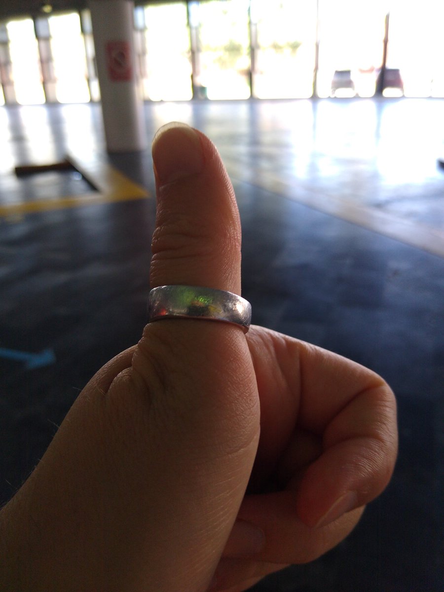 MsBeeML1's tweet photo. @PookyH Hello ! I'm sorry you're feeling lonely but that is OK ! Good to acknowledge the feeling and do what you need to feel better. I travel alone a lot and often have comfort objects with me (see attached a fidget ring I bought alone in Madagascar) and lots of podcasts for company. https://t.co/eY02ydJ0IR