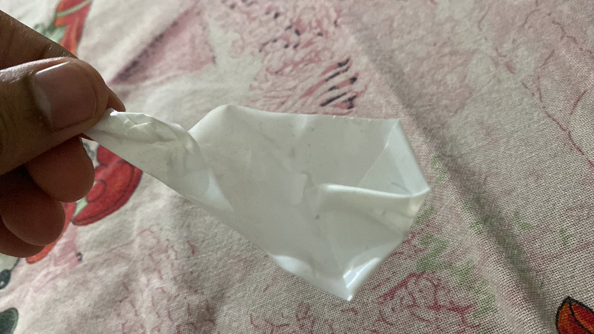 freedomfinancer's tweet photo. Damaged Product | Wilful Fraud 
@RelianceDigital 

I had tried raising below issue multiple times immediately post installation but still not received any resolution or update on the same.

We bought Samsung refrigerator from reliance digital store located in GIP Mall, Noida. https://t.co/MO9N7E5dpE