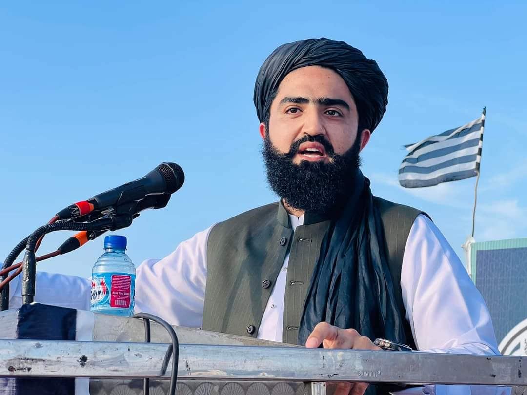 Sadaqatkhan_95's tweet photo. سابق امیدوار قومی اسمبلی لکی مروت مولانا اسجد محمود صاحب امن عوامی اسمبلی جلسہ عام سے خطاب کررہے ہیں..
#امن_عوامی_اسمبلی https://t.co/iv5bNnWEfJ