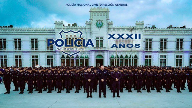Hoy que llegamos a nuestros 32 años de fundación, quiero felicitar a todos esos hombres y mujeres valientes que han hecho de El Salvador 🇸🇻 el país más seguro del hemisferio occidental.

Sigamos firmes en nuestra misión de servir y proteger al pueblo honrado y trabajador. 🫡