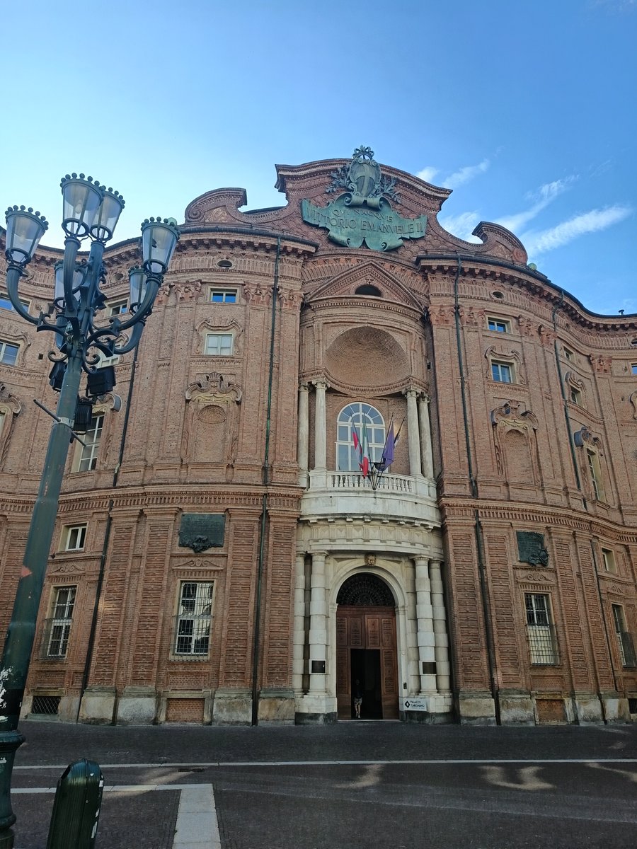 brutgian's tweet photo. La città vivibile. https://t.co/5E9WSqu8X2