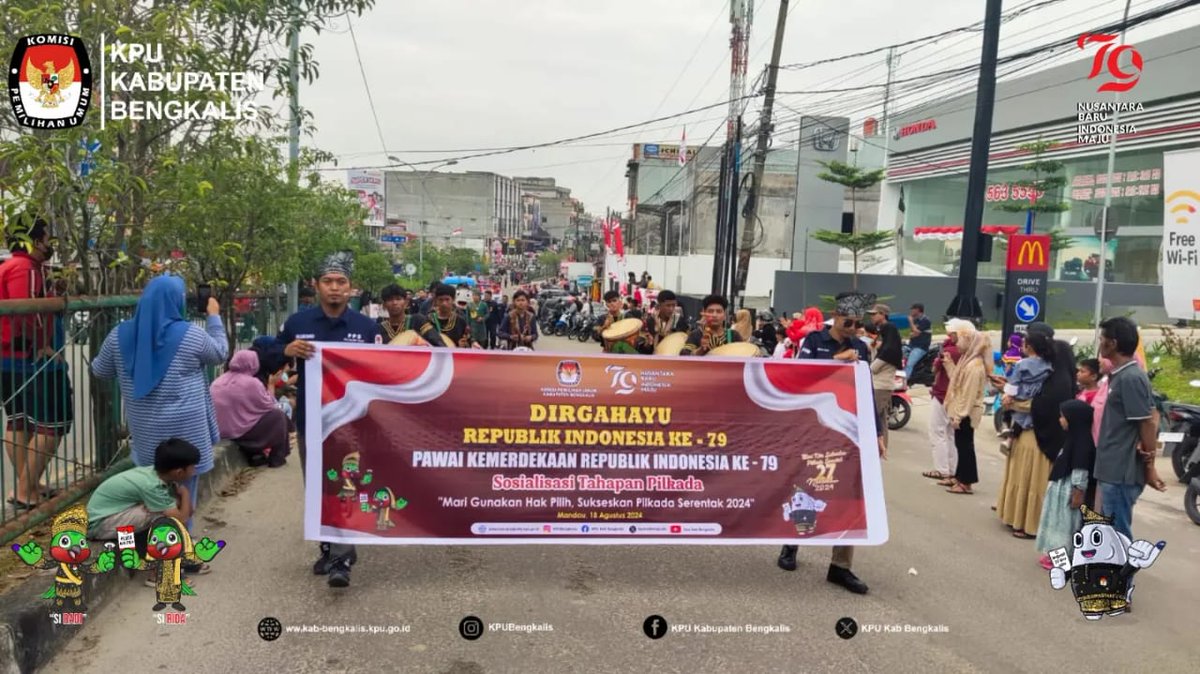 kpukabbengkalis's tweet photo. Hai #TemanPemilih Dalam rangka memperingati 79 Tahun HUT Kemerdekaan RI, KPU Kabupaten Bengkalis bersama PPK Kec. Mandau turut Berpartisipasi dalam Pawai Kemerdekaan RI di Mandau pada Minggu (18/08/2024)

#KPUBengkalis
#KPUMelayani
#PilkadaBengkalis2024
#PilkadaSerentak2024 https://t.co/hZ6C0fHhwa