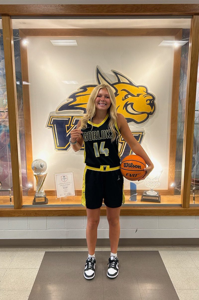 Lanney Strong tweet media