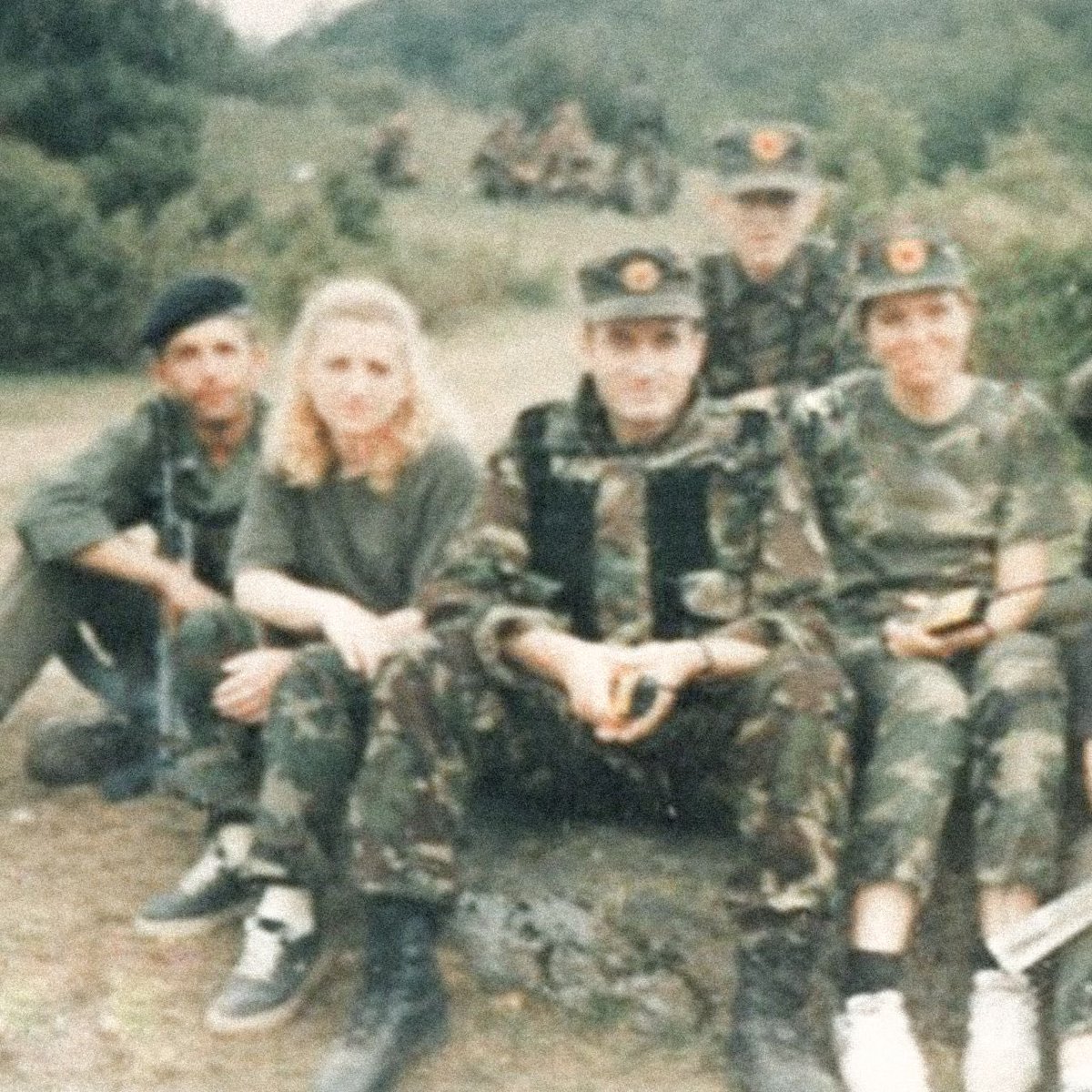 AlbaniHistorian's tweet photo. 🇦🇱 Female #UÇK freedom fighter against the orthodox terrorist Slavic Serbian state https://t.co/rVJ4Z4yeGO