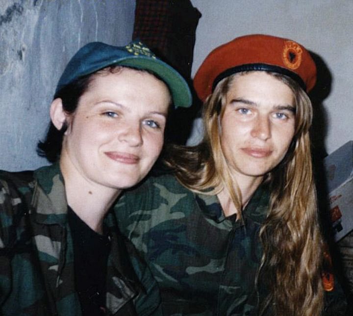 AlbaniHistorian's tweet photo. 🇦🇱 Female #UÇK freedom fighter against the orthodox terrorist Slavic Serbian state https://t.co/rVJ4Z4yeGO