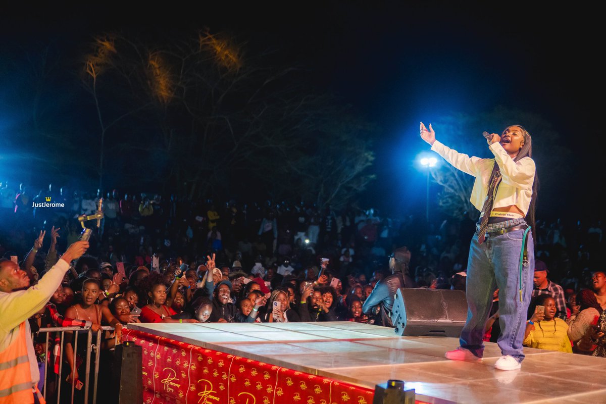 JustJerom3's tweet photo. Kell Kay x Yo Maps Malawi Tour - @Temwah265 https://t.co/a6OZOQerLh