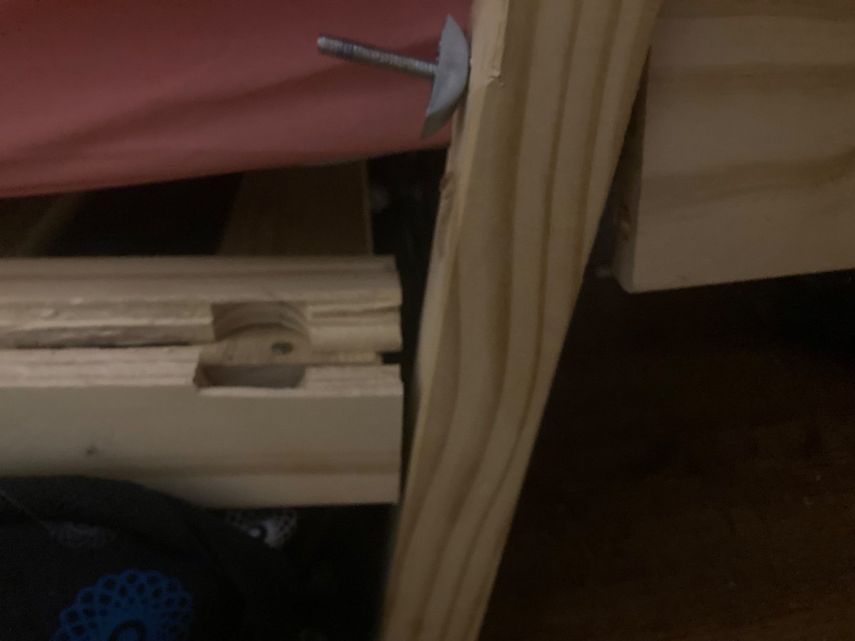 _nelllyy's tweet photo. @Argos_Online I advise do not buy Kaycie bed frame as this is what it did after just 18 months use https://t.co/3ke2hfXnR4