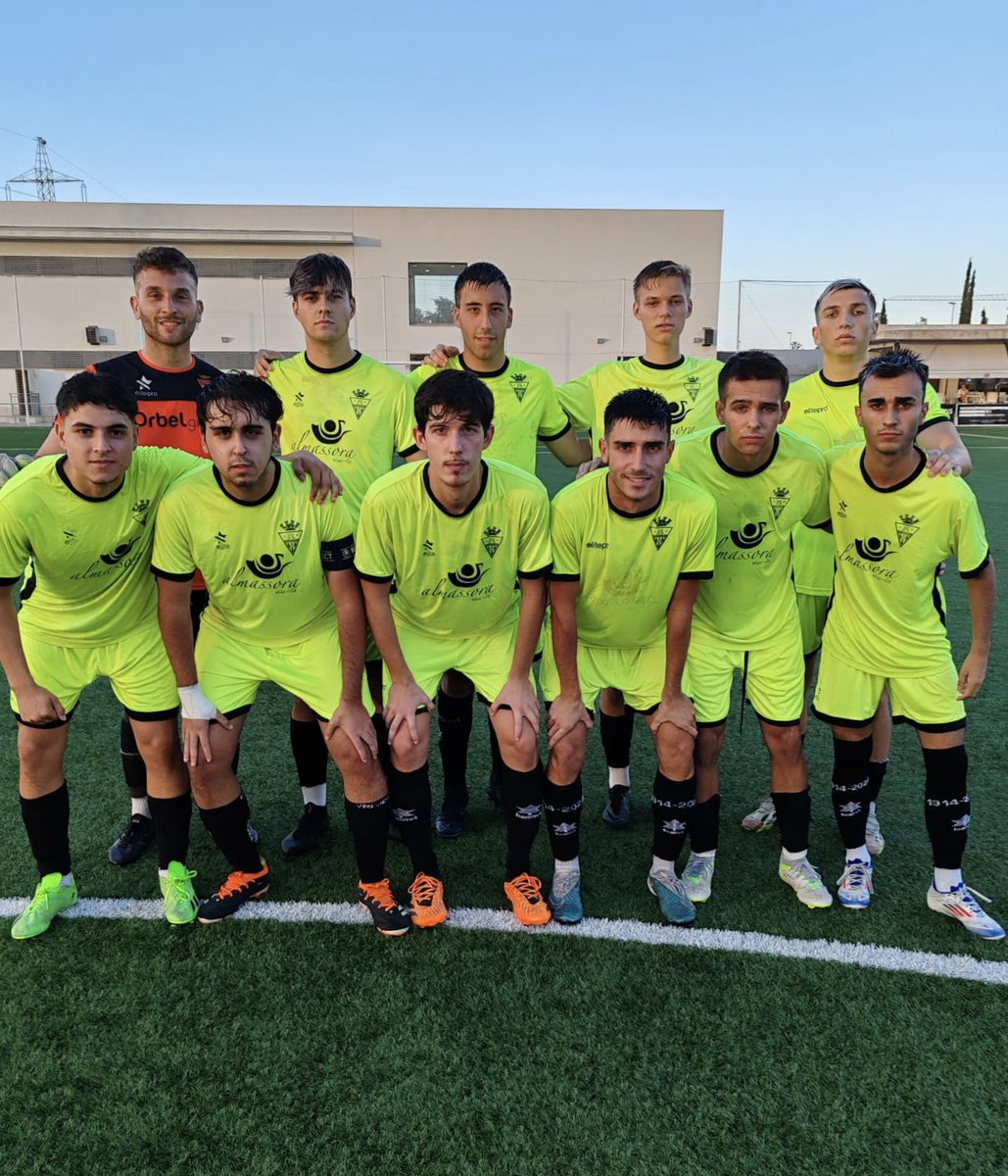 CD_Almazora's tweet photo. 𝗖𝗗 𝗔𝗹𝗺𝗮𝘇𝗼𝗿𝗮 𝗕 3️⃣-0️⃣ 𝗨𝗗 𝗩𝗮𝗹𝗹 𝗱𝗲 𝗨𝘅𝗼́ 𝗕

🗣️ Buen partido de nuestro amateur ante un rival serio pese a verse desbordado por el ataque de los nuestros.

⚽️ Goles de Catania, Íker y Torre.

#cdalmazora
#orgullalmassorí https://t.co/ffzwHMHUaW