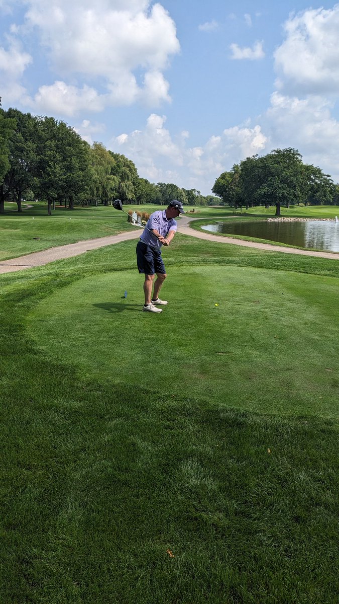 RedBlueMGC's tweet image. Free golf alert!  Nick Smith and Charlie Ehlers tied at +1.  Sudden death play off underway.