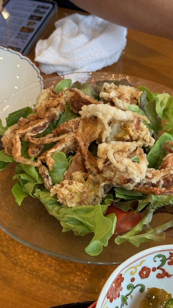 EatWithWon's tweet photo. คิดอะไรไม่ออกไป AOI ไม่ผิดหวัง วันเกิดจบที่ร้านนี้3ปีติด อร่อยทุกอย่าง พนง.บริการดี ราคาสมเหตุสมผล ช่วงนี้มีปูนิ่ม จัดสลัดมา ป๊าบอกอร่อยยันน้ำสลัด โซบะของโปรดหอมเส้น ค.น่ารักของพนงคือเปลี่ยนของหวานให้ หลานกินชาเขียวไม่ได้ อิ่มท้องดีกับ❤️
#EatWithWon #อร่อยบอกต่อ @Kin24hrs @aroii https://t.co/Qj4QORQYvv