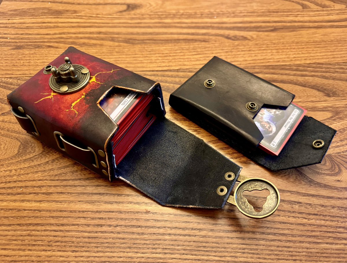 Rithtiiren Leatherworks tweet media