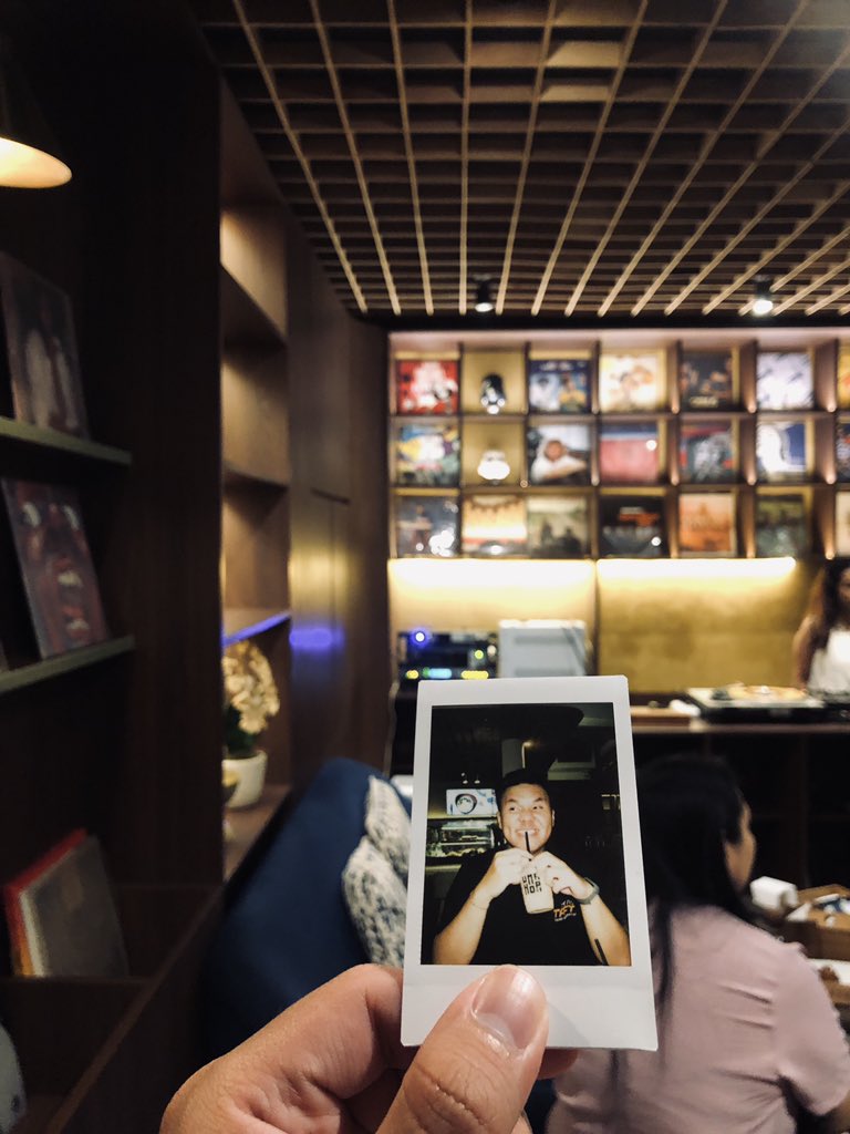 justacklll's tweet image. move ke Blok M trus main ke Senayan City
#jakarta #blokm #senayancity #harlanholden
