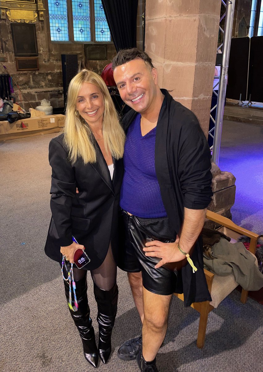 CheerUpPopParty's tweet photo. "Oh baby I", "Let's go round again" as "In walked you" the lovely @LouiseRedknapp catching up at #ChesterPride @chestertweetsuk It was "Super Magic" and felt like "Arms around the world" ๐ฉโโค๏ธโ๐ฉ Happy Pride Weekend, an incredible day for our LGBTQIA+ community and beyond ๐ณ๏ธโ๐๐ณ๏ธโโง๏ธ https://t.co/hGwKywGGQe