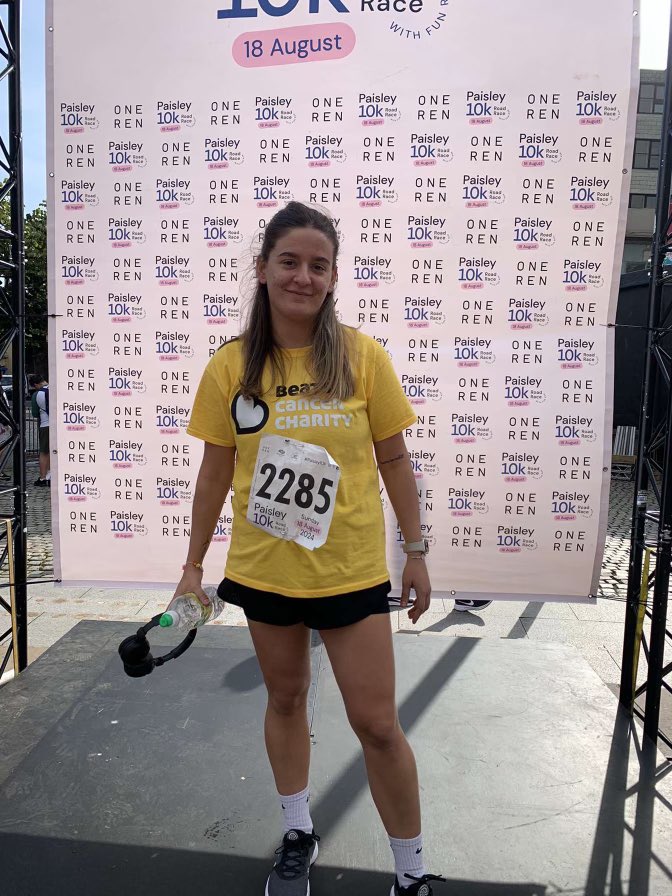 SuzeGillies's tweet photo. Well done Katie, on completing your first 10k in Paisley this morning. She also raised £500 for the Beatson. #runner #Beatson https://t.co/iue1tVPIDy