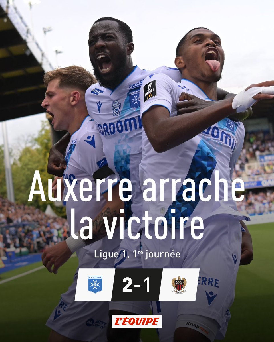 lequipe's tweet image. Pour son retour en Ligue 1, l'AJA, d'abord menée, a battu in extremis Nice (2-1), ce dimanche à l'Abbé-Deschamps.
ow.ly/RizN50T0HkI