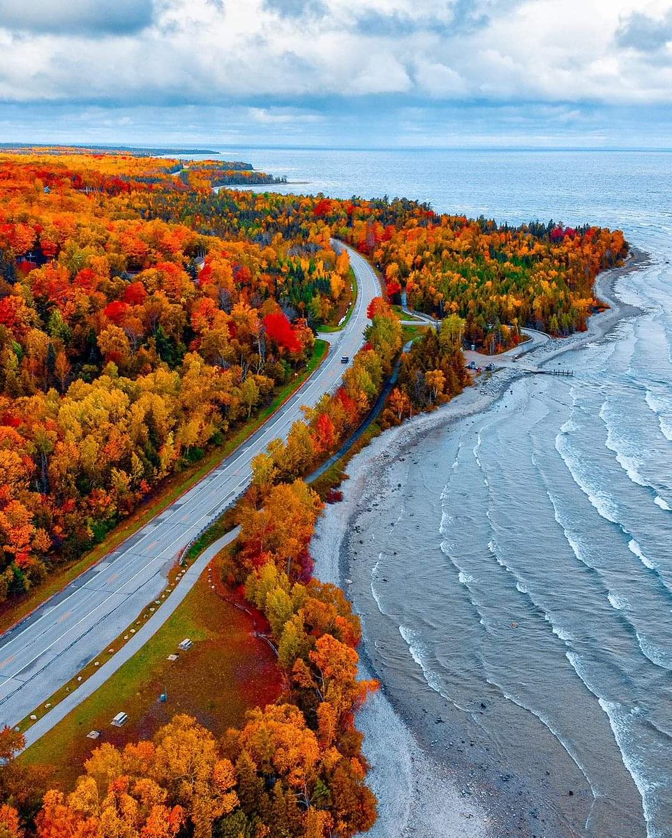 Earthplaces99's tweet photo. Nature https://t.co/b3lX3hlU8g