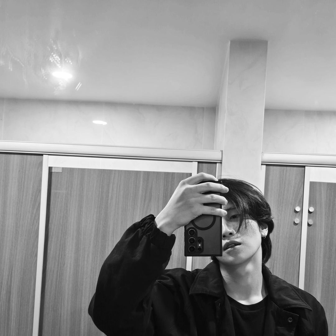 BibleSummet_Col's tweet photo. [18/08/24] 📸 IG | Actualización de Bible en Instagram.

💬: "🌹"

[#BibleWichapas #bsumone @biblesumett] https://t.co/W8ue0qaq83
