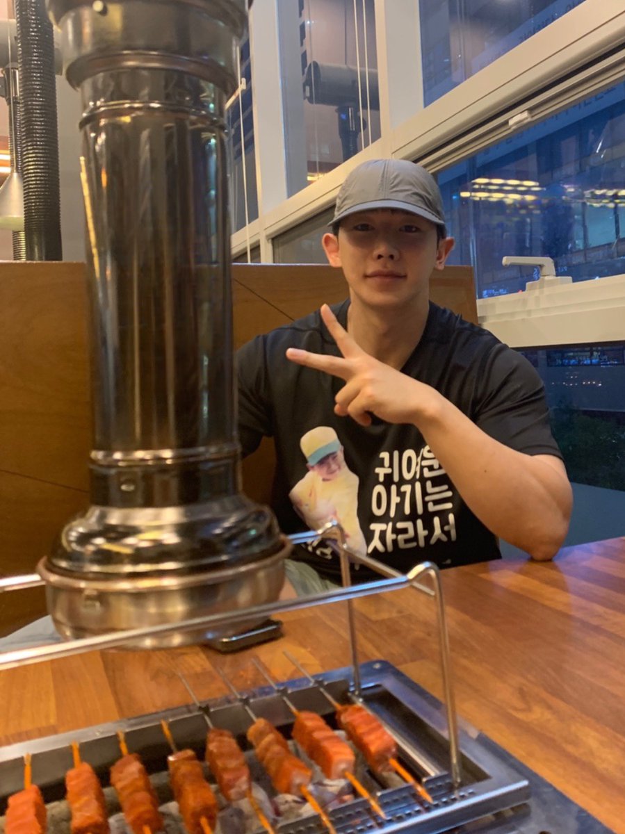 N년 전 오늘의 원호 tweet media