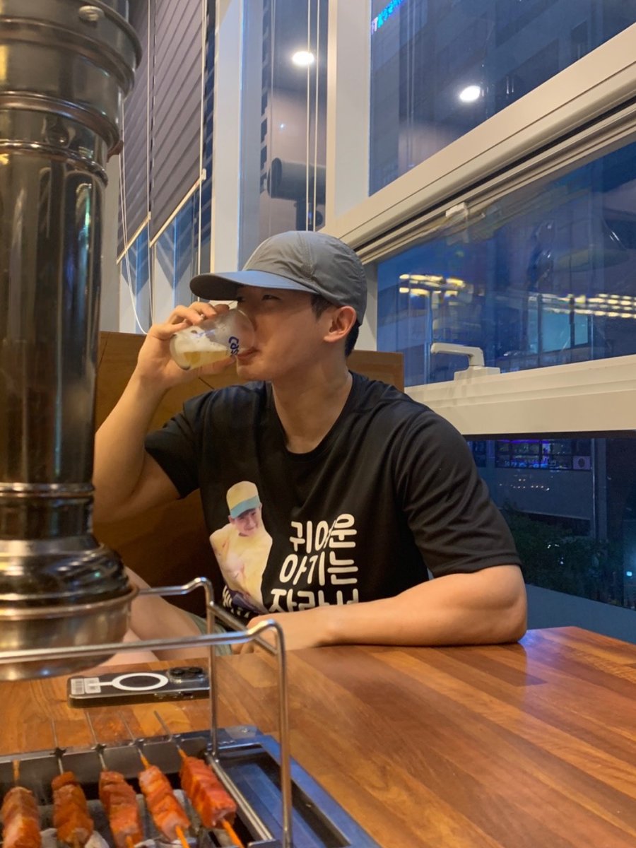 N년 전 오늘의 원호 tweet media