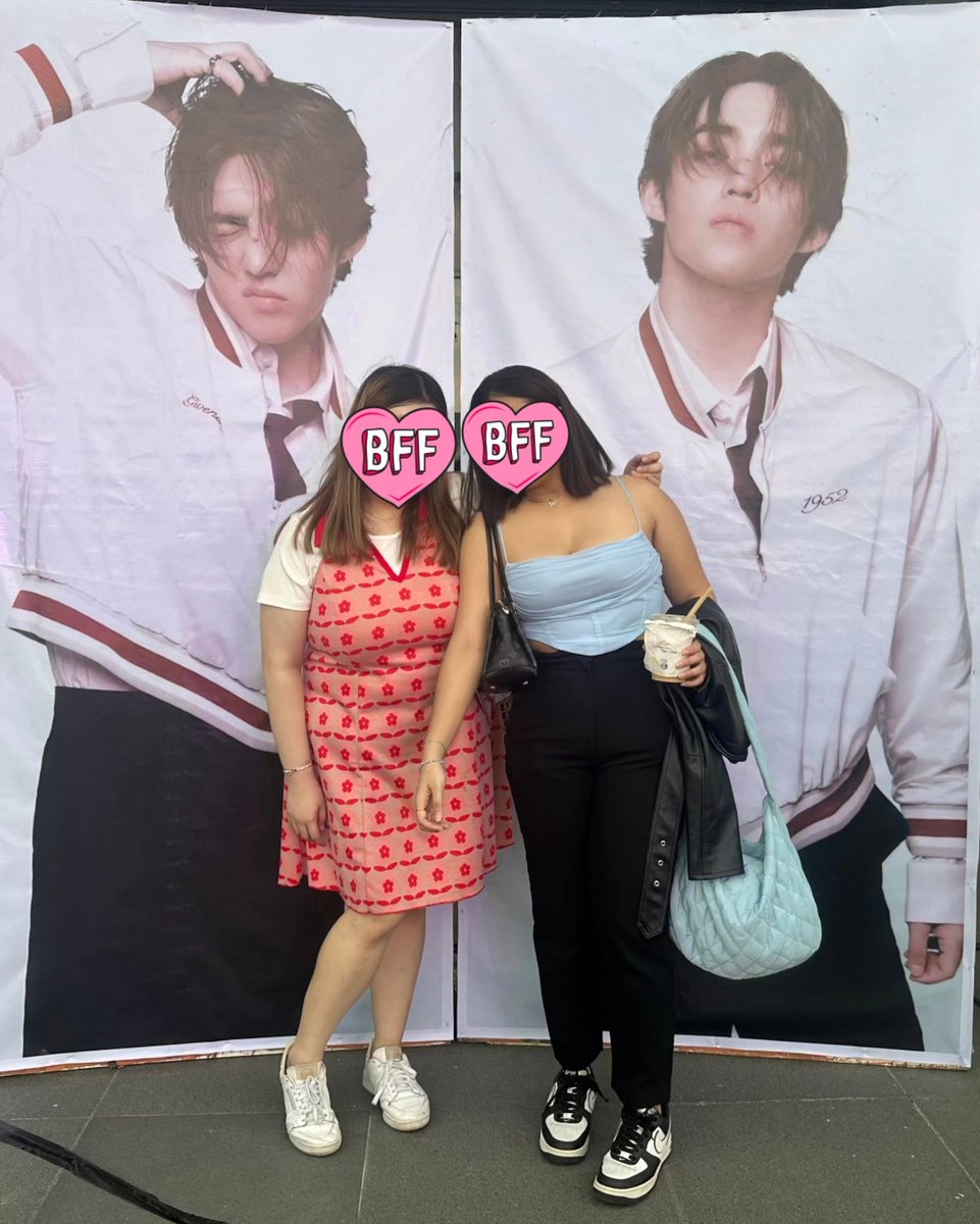 jinjjagyu_'s tweet photo. thank you so muuuuch @svtloveclvb! cheers to more events/cse with your team, me and my bff (@cheowielne) will always go and support your events as much as we can 🥰🩵🩷 

#BeWithGYU
#JWWYearbookAtAMMB
#CherryFestAtAMMB https://t.co/8AY2cReKp6