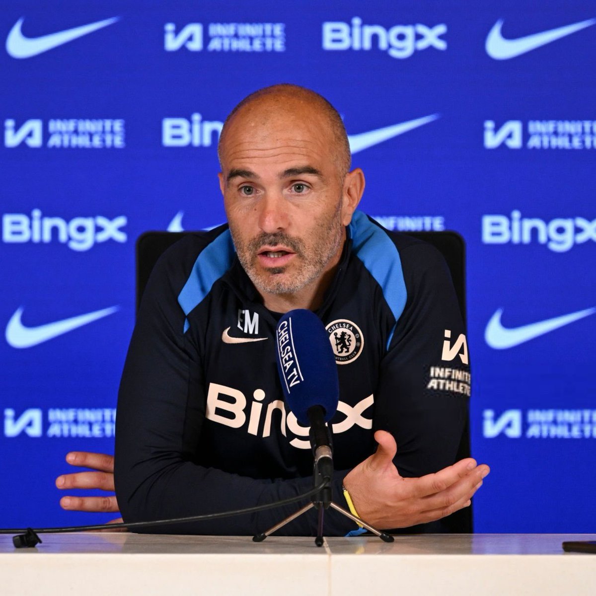 DeadlineDayLive's tweet photo. 🚨 Raheem Sterling was informed on Friday that he would NOT be selected in the Chelsea squad against Man City.

🗣️ Sterling's representatives: “Raheem Sterling is contracted to Chelsea Football Club for the next three years. He returned to England two weeks early to conduct individual training, and has had a positive pre-season under the new coach, who he has developed a good working relationship with.

He is committed, as ever, to delivering at the highest level for Chelsea FC and the fans, who he holds in high regard, and given his inclusion in official club pre-match material this week, our expectation was that Raheem would be involved in this weekend’s fixture in some capacity.

As a camp, we have always had positive dialogue with, and assurance from, Chelsea FC in relation to Raheem’s future at the Club, so we look forward to gaining clarity on the situation. Until then, we will continue to support Raheem’s desire to start the new season positively.”

(Source: @SamiMokbel81_DM)