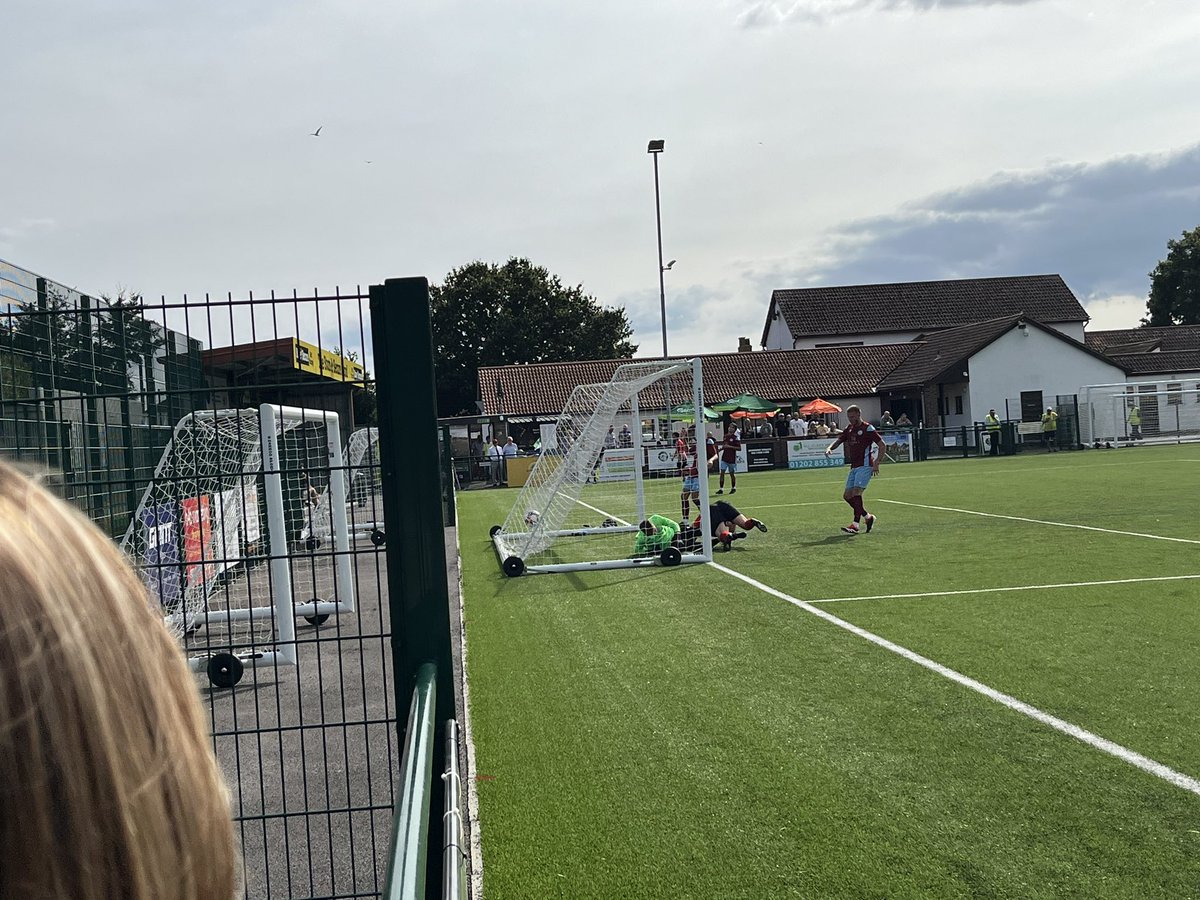 spindlesfreeman's tweet photo. @Whitchurchutd @HamworthyUtdFC @WessexLeague https://t.co/pToEnDIHIs