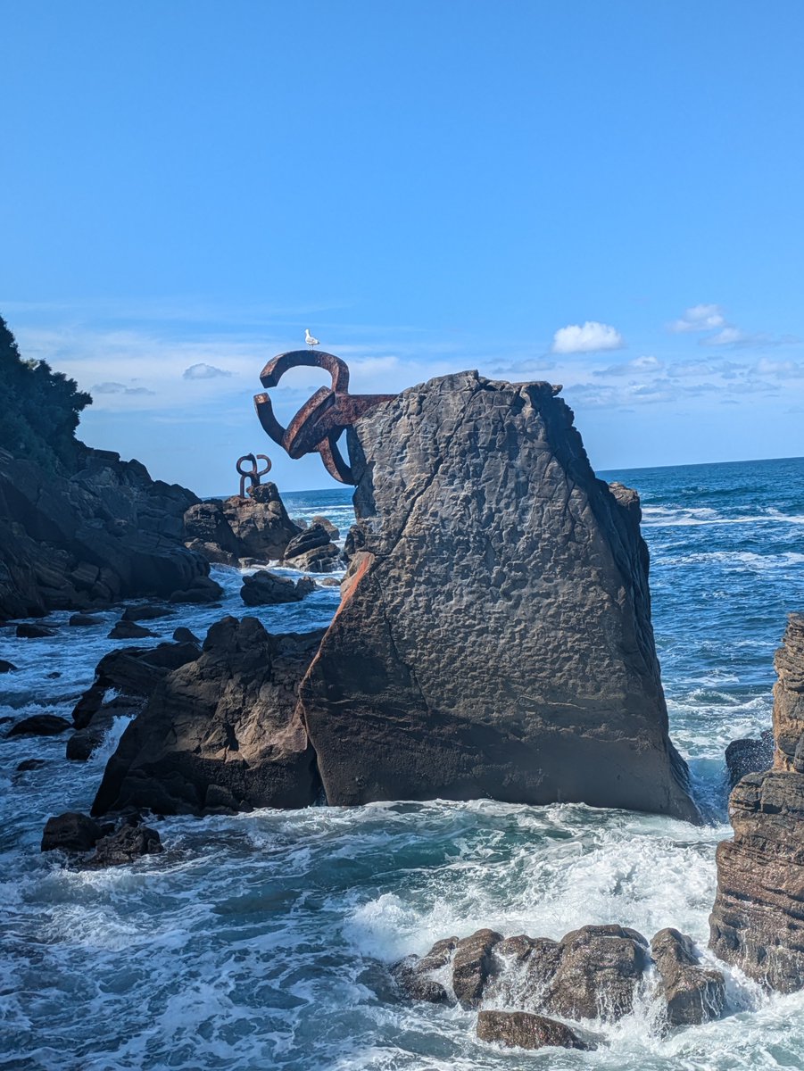 evolation23's tweet photo. Peine del Viento XV
Haizearen Orrazia (Eduardo Chillida, 1976)
#SanSebastian #Espana #Europe #Art #FrontSea #Mar #OceanAtlantique #Atlantico #Espagne #Spain https://t.co/IYmHKyzyQV