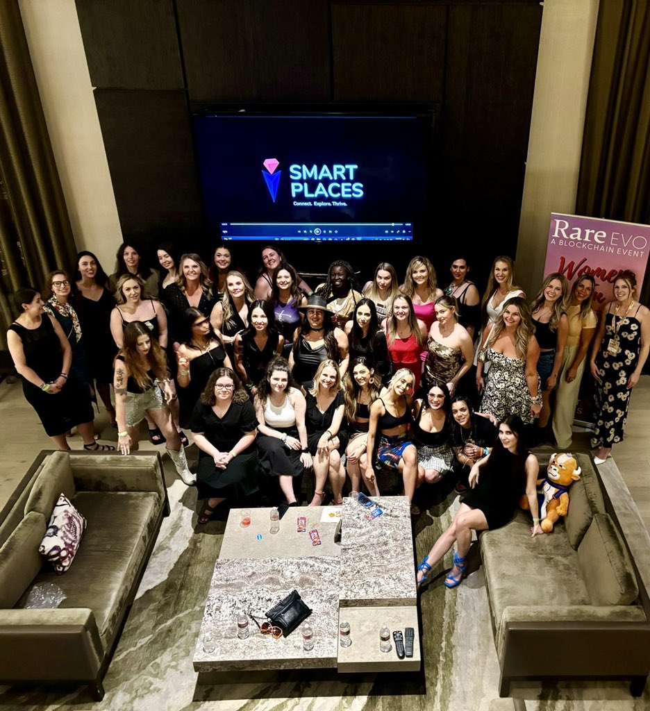 Gm

Do a shoey.
Arf.
Get matching tattoos.
Have a penthouse party.
Whatever you do, never underestimate the power of being a woman in Web3.
Thank you ladies for giving all of this so much more meaning than JPEGs and tickers.
Bullish on every single one of you 🤍