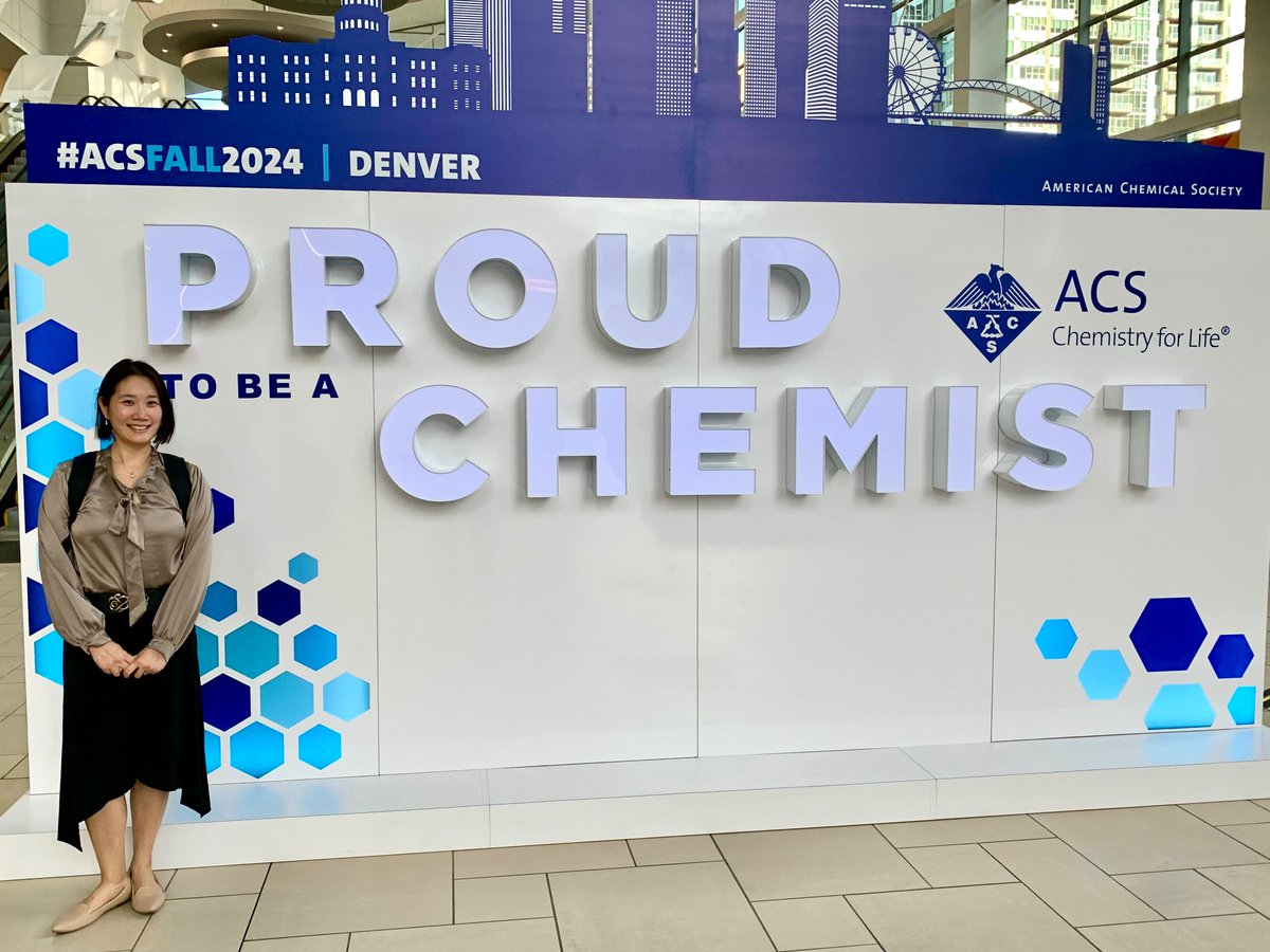 mso888's tweet photo. Ever since my 3rd grade US state report on Colorado, I’ve wanted to visit the Mile High City! Dream come true! If you’re at the #ACSFall2024 conference, say hi! I’ll be at my INOR poster on 8/18 at 12-2pm in Halls A-C & talk at 5:05pm MT on 8/19 in Mile High Ballroom 1E! #SoLab https://t.co/dCfTZtzbsi