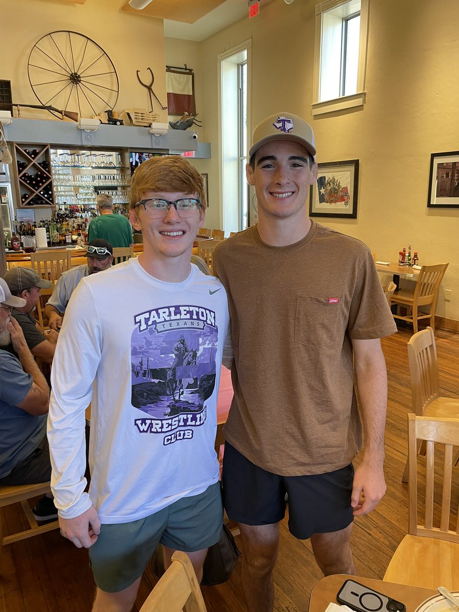 MO boys ready to represent in TX!! 💜🤍💜🤠<a href="/TarletonState/">Tarleton State University</a> <a href="/missouriwrestle/">Missouri Wrestling</a> <a href="/bamsnyder/">BJ Snyder</a>