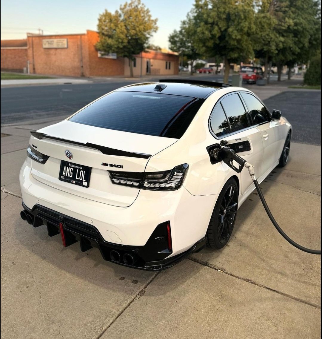ExoticBMW's tweet photo. BMW M340i ⛽ https://t.co/3Cny5EFgAM