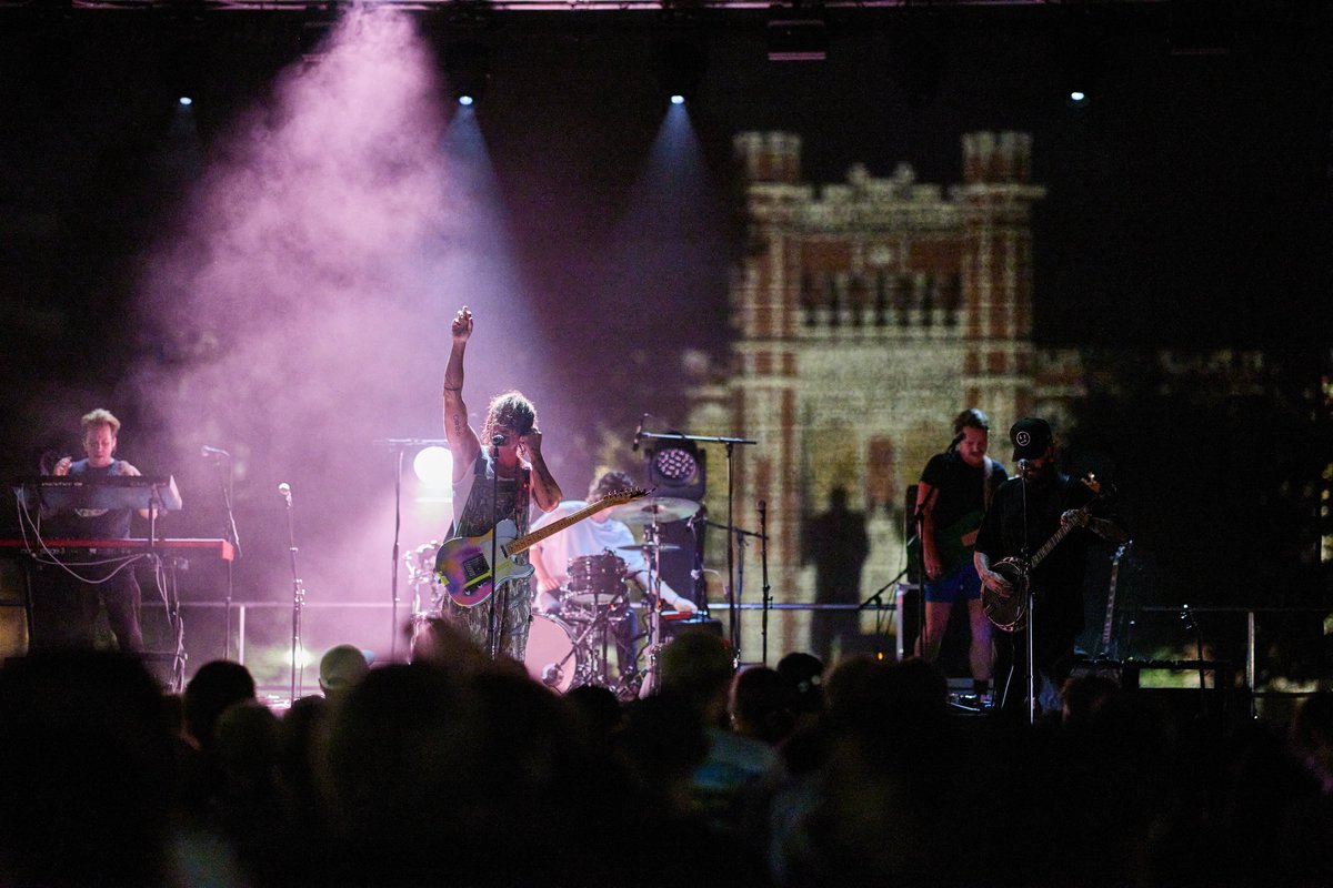 UofOklahoma's tweet photo. Camp Crimson hosted @judahandthelion + @LittleImageTX for one unforgettable night on the South Oval!

A few of our favorite 📸: https://t.co/Qs2kIylbVn