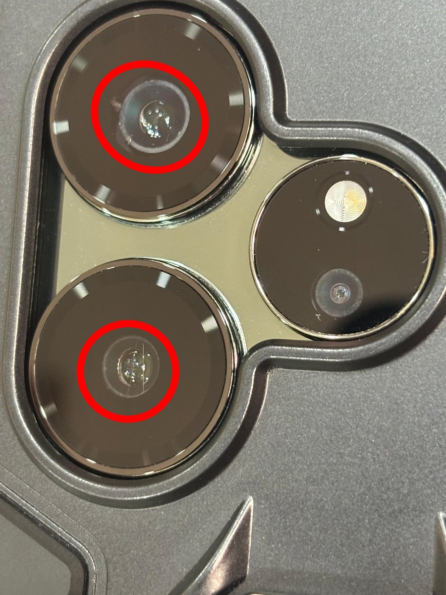 ishtiyaque007's tweet photo. @RealmeGT6 Absolutely terrible service at the Realme service center! 😡I came back from the service center after getting my screen replaced. When I checked, I noticed that the camera lens had a lot of dust and scratch
#Realme #badservice #disappointed #Realmeindia #realmesupport https://t.co/0rUr1icpYa