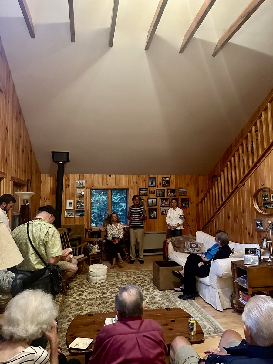 Maggie Goodlander tweet media