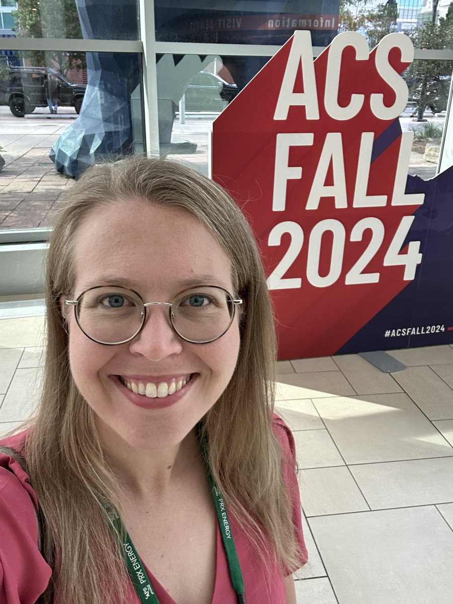 Maggie Hudson (@nanochemmaggie) on Twitter photo Excited to be at #ACSFall2024 this week chatting with researchers about all things <a href="/PRX_Energy/">PRX Energy</a> and <a href="/APSphysics/">American Physical Society</a>!
Starting off strong with great talks in the Inorganic Nanoscience Award symposium honoring <a href="/lnce_epfl/">Raffaella Buonsanti</a> Excited to be at #ACSFall2024 this week chatting with researchers about all things <a href="/PRX_Energy/">PRX Energy</a> and <a href="/APSphysics/">American Physical Society</a>!
Starting off strong with great talks in the Inorganic Nanoscience Award symposium honoring <a href="/lnce_epfl/">Raffaella Buonsanti</a>