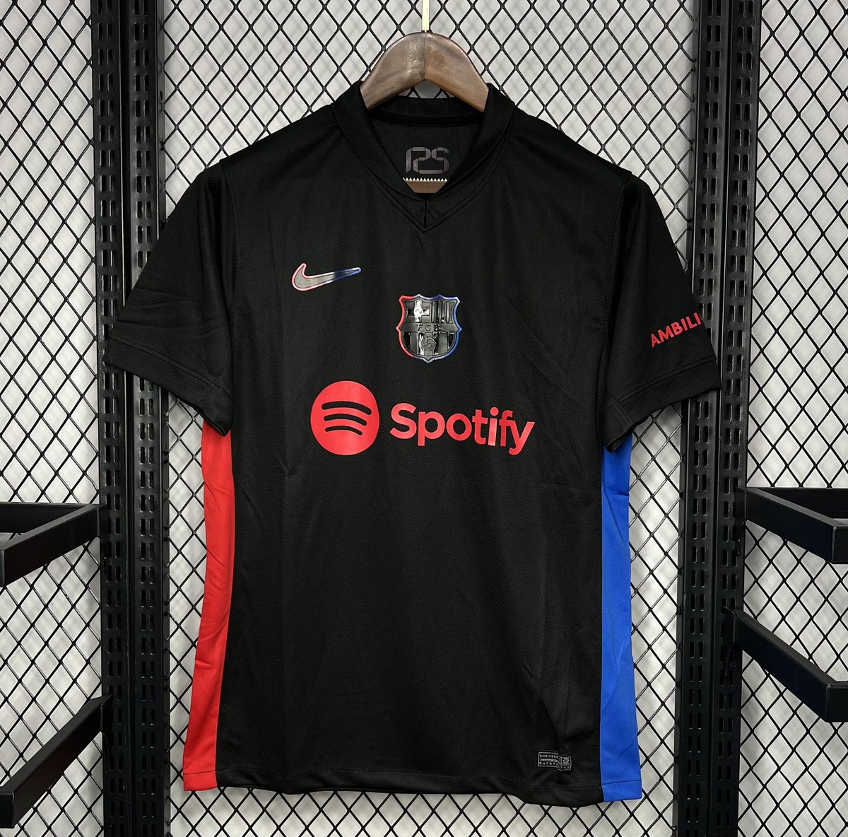 🚨¡SORTEO TEMPORADA 24/25! 🚨

Camiseta A ELEGIR por el ganador
(Cualquier equipo)👕

✅️ Seguirnos <a href="/NataliaSnchz93/">Natalia</a> y @greencornerb
🔄 Dar RT al tweet
💬 Cuántos más amigos menciones, más posibilidades

🏆Ganador, 25/8 al finalizar la jornada🏆
¡SUERTE! 🍀