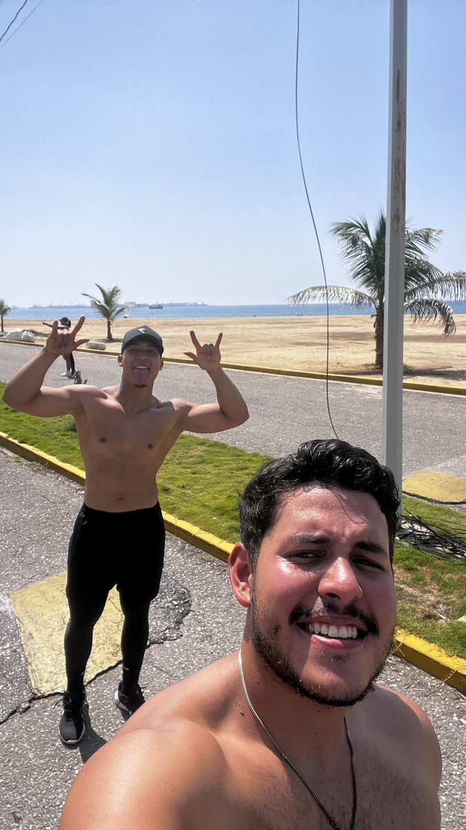 Domingo de 🏃🏽‍♂️🏃🏽‍♂️ con el bro