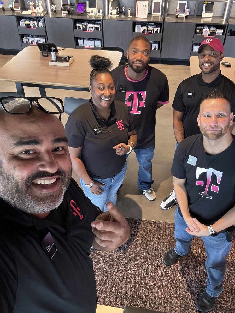 osvaldo rodriguez tweet media