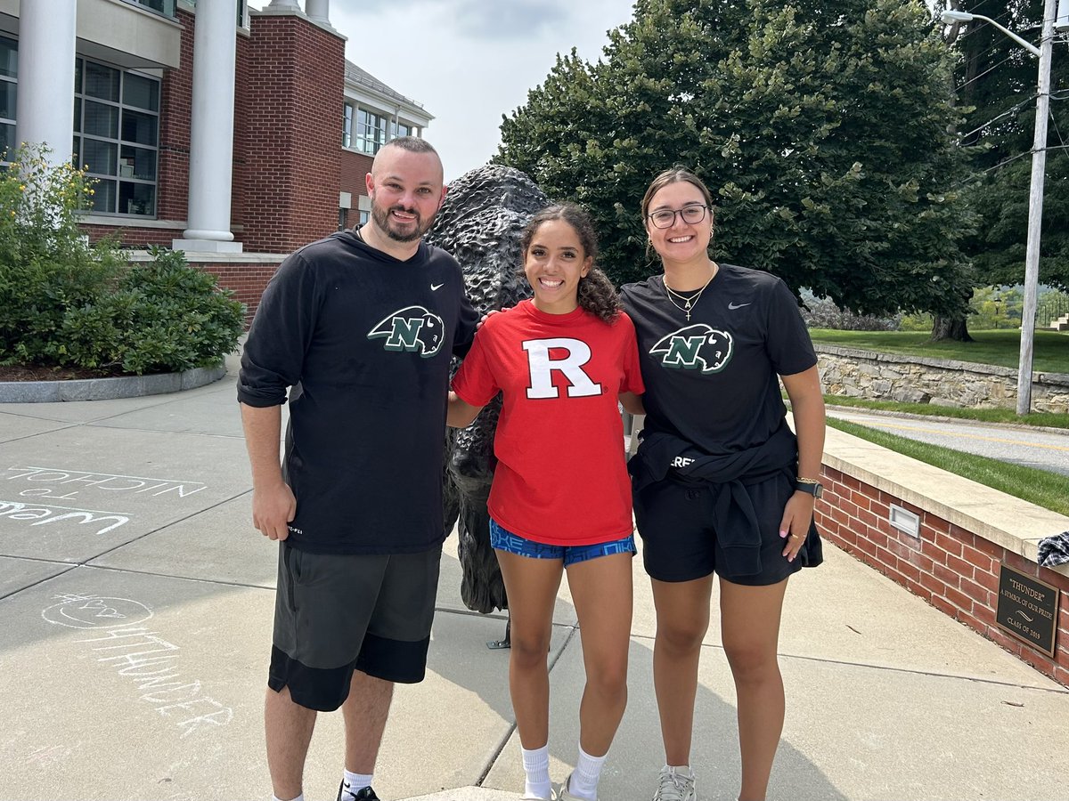 A_Summersett's tweet photo. Thank you @CoachDNags and @AvaLimonciello for an amazing prospect camp! Was filled with tons if energy and enthusiasm💚🤍! https://t.co/Y7HMUIFQts