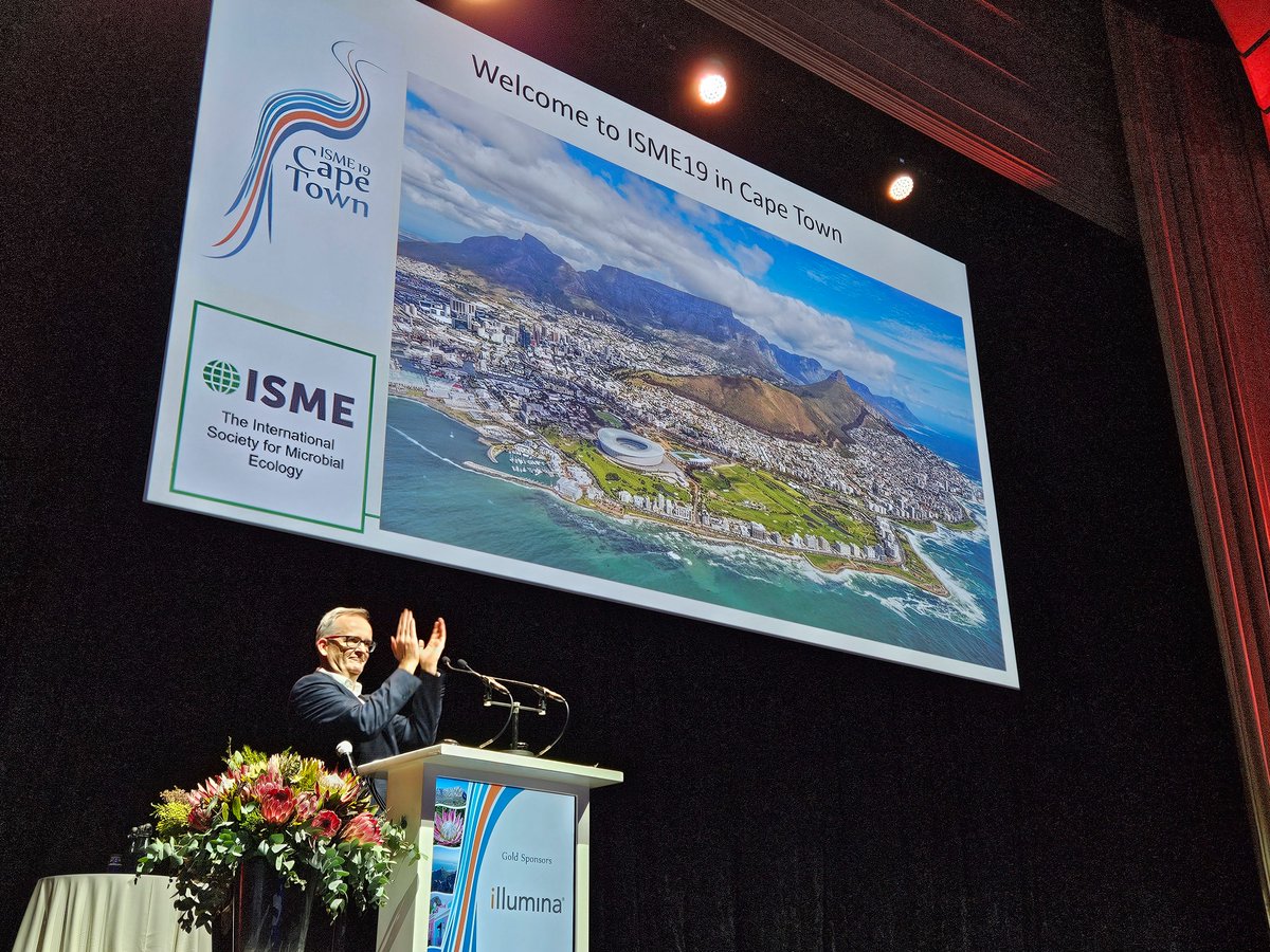 ISME19 is the first ISME Symposium held in South Africa. Philip Hugenholtz kicks off by giving an update on ISME Society! #ISME19 #MicrobialEcology